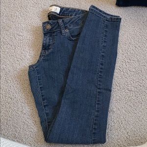 Dark wash stretchy skinny jeans